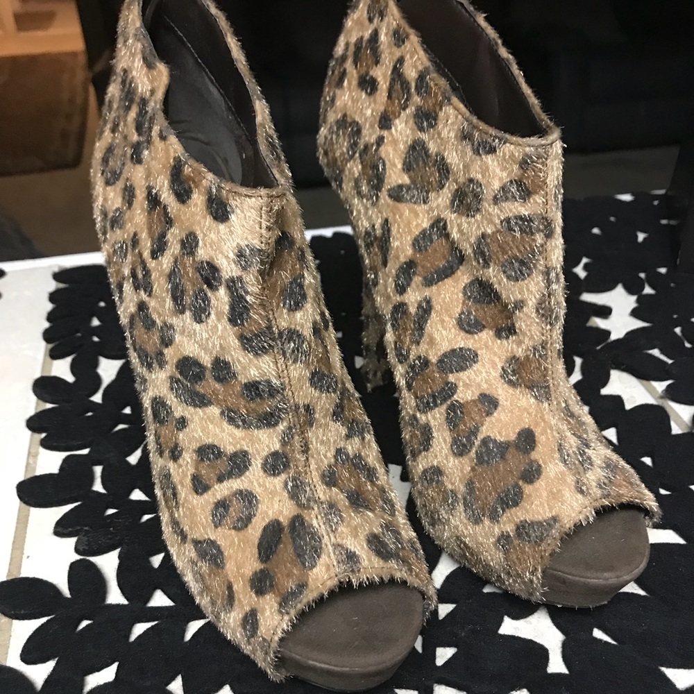 Breckellio Animal Print Bootie